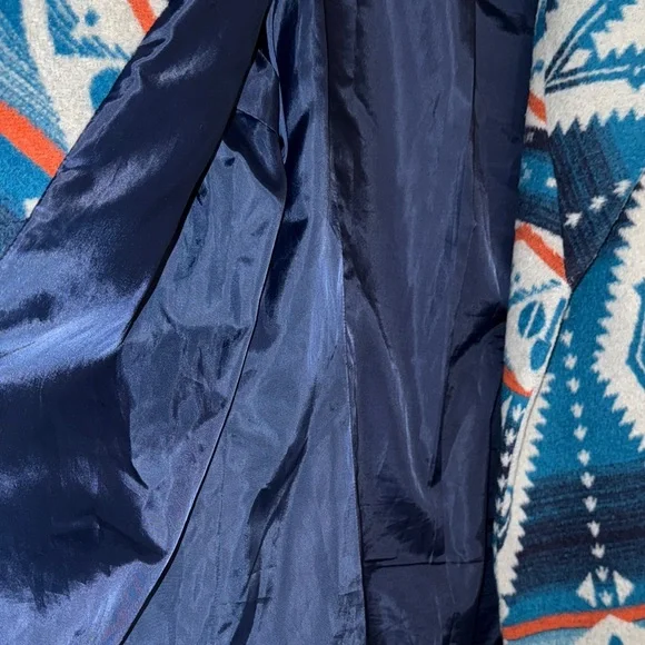 Ariat Blue and Gray Patterned Coat 36” length 21” p2p - Picture 4 of 6